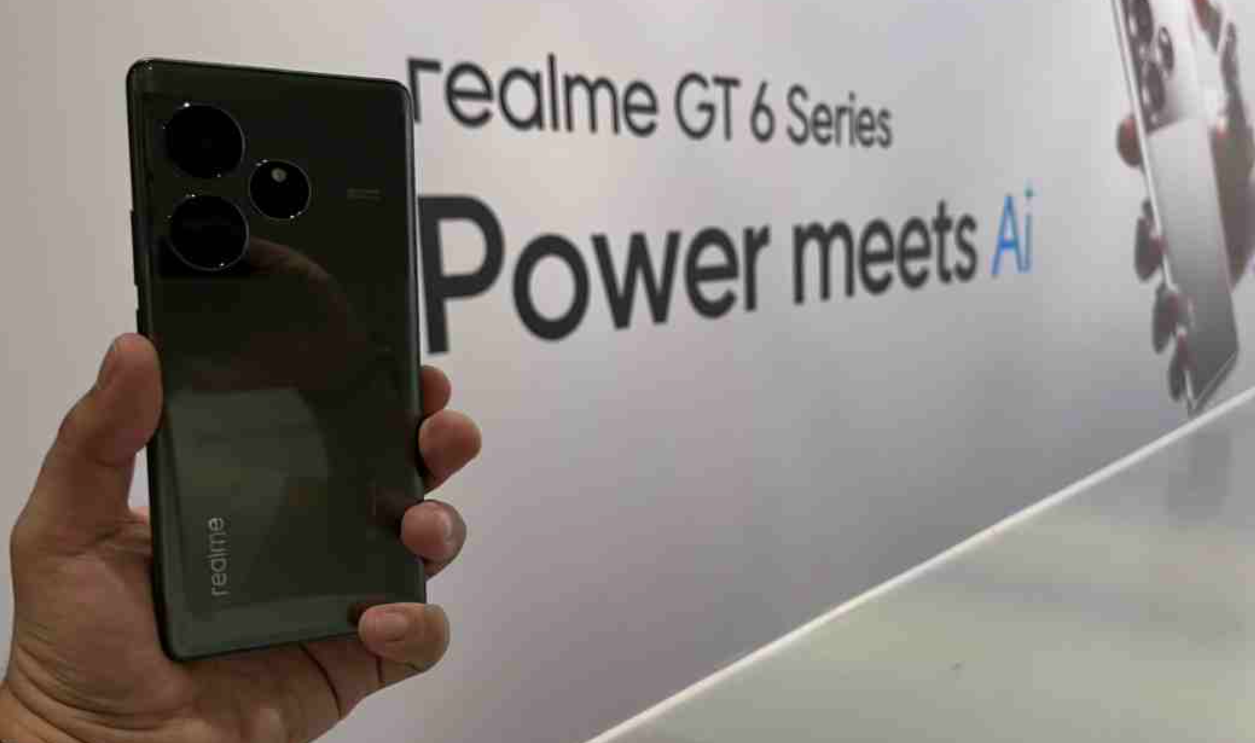 realme GT 6, celular con IA que graba videos en total oscuridad